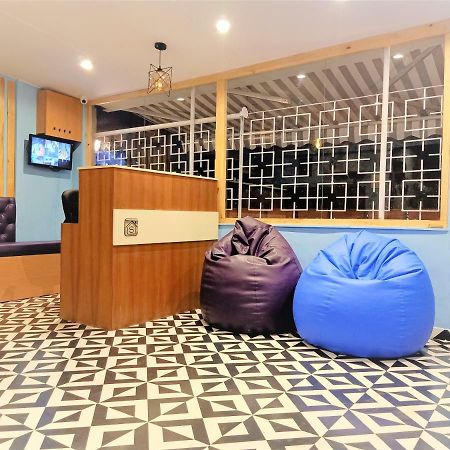 Stay Villa Hostel For Male And Female Mumbai Exterior foto