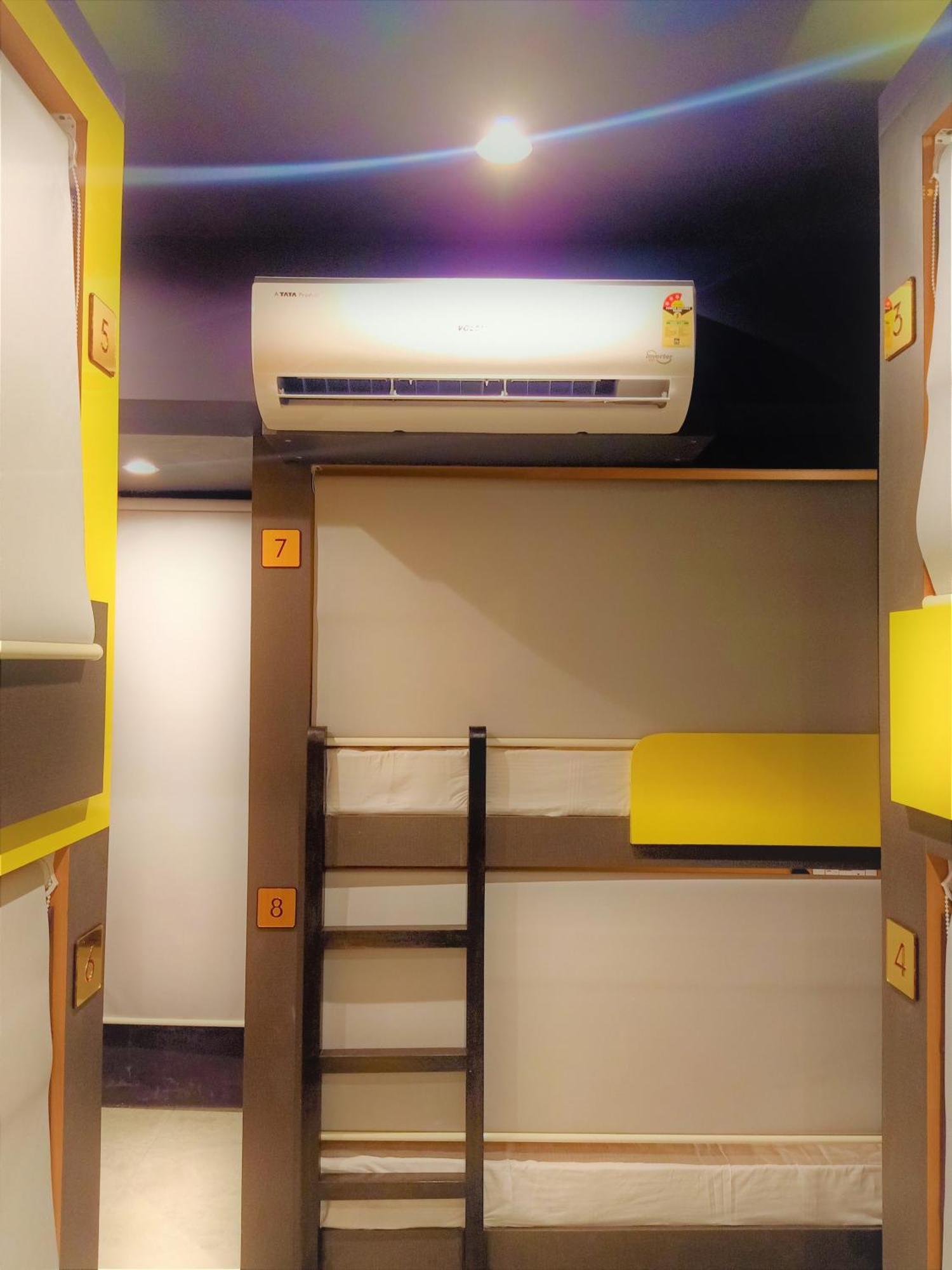 Stay Villa Hostel For Male And Female Mumbai Exterior foto