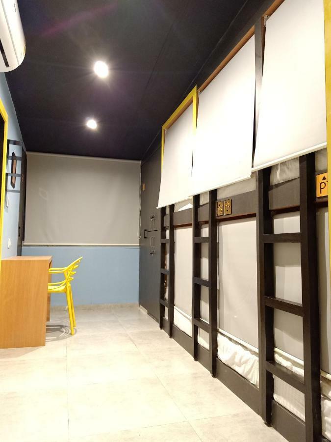 Stay Villa Hostel For Male And Female Mumbai Exterior foto